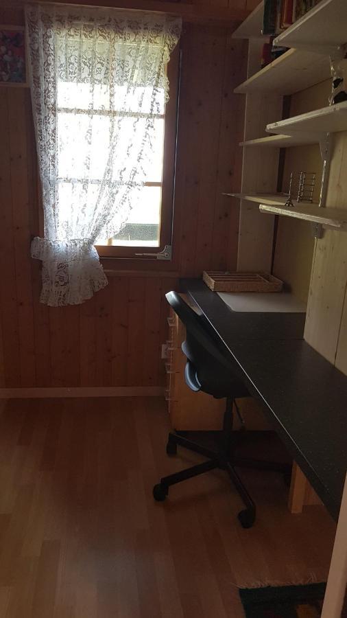 Traumhaftes Chalet Mit Seesicht Krattigen Екстериор снимка