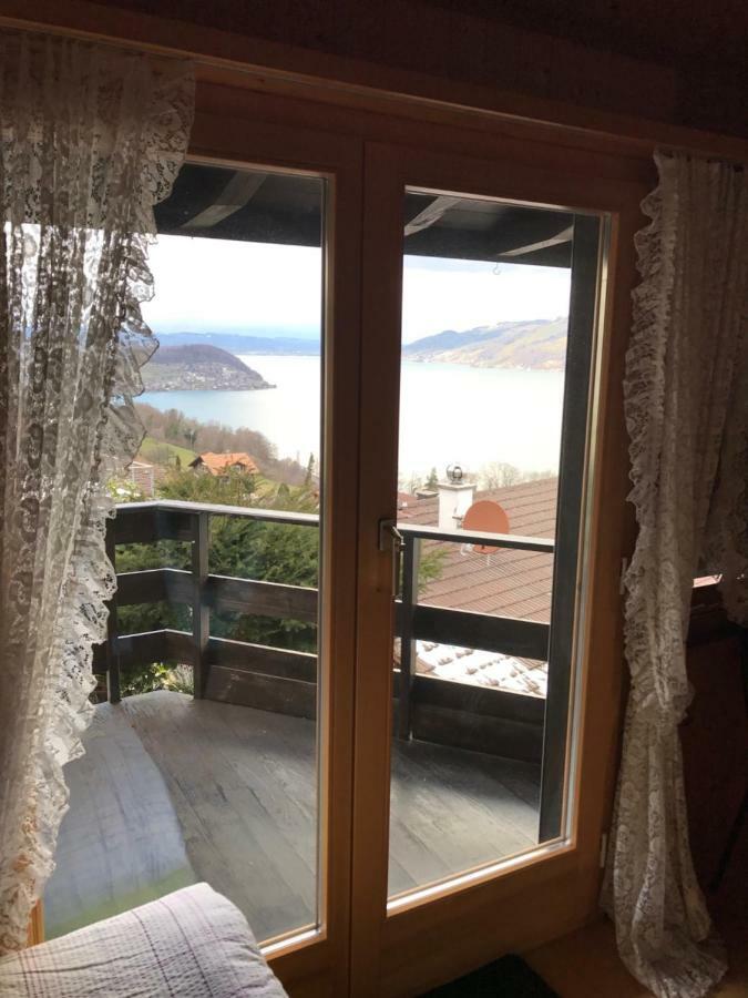 Traumhaftes Chalet Mit Seesicht Krattigen Екстериор снимка