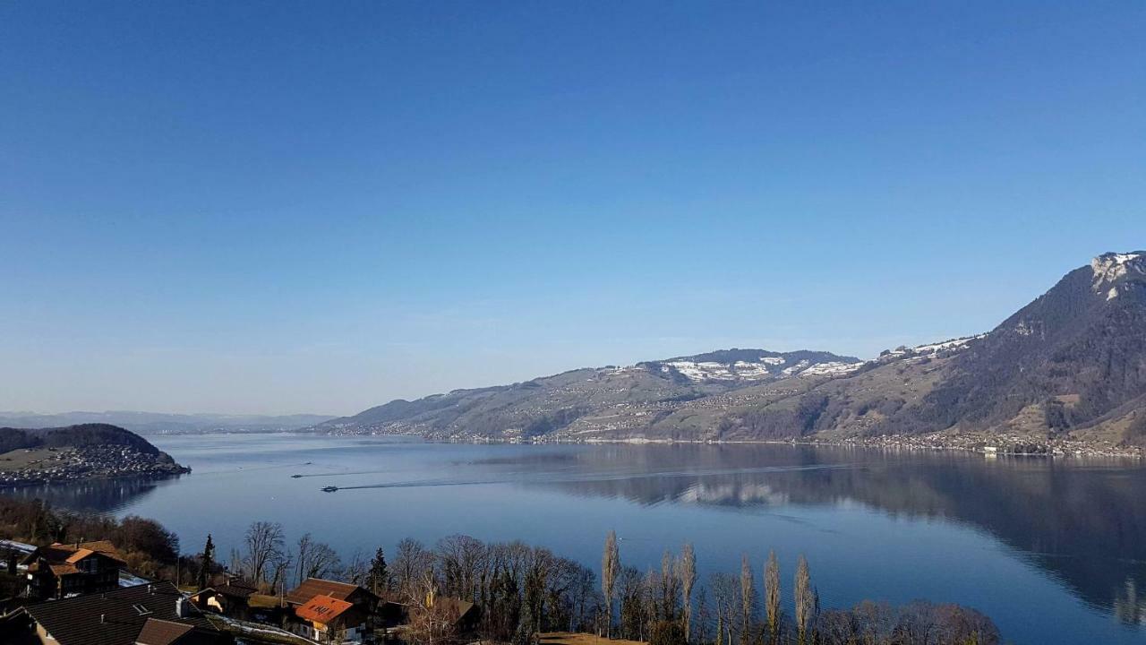 Traumhaftes Chalet Mit Seesicht Krattigen Екстериор снимка